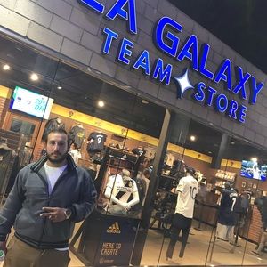 Meet your Posher, Jose